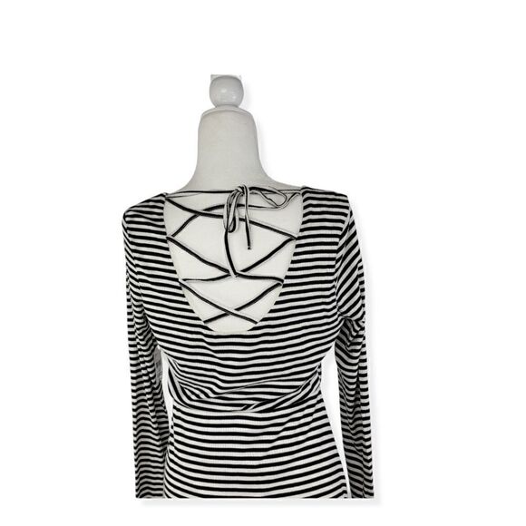 Bongo Black and White striped crisscross back Junior Large - Picture 3 of 4